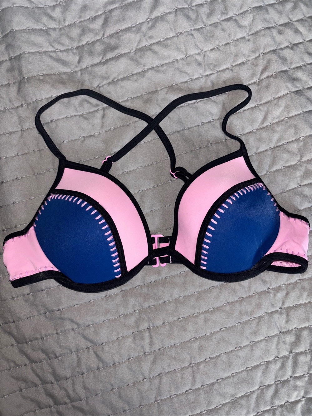 Victoria's Secret Pink and Navy Contrast Piped Bikini Top